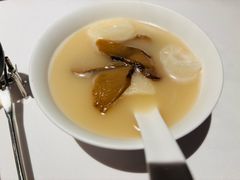 -洋房火锅(上海新天地南北里店)