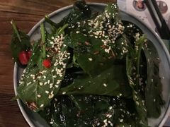 孜然笨菠菜-胡桃里音乐酒馆(东区店)