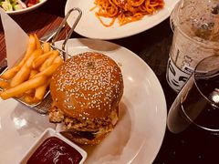 -WOLFGANG PUCK KITCHEN & BAR(迪士尼小镇店)