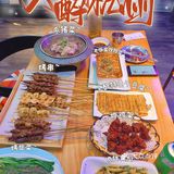 可以唱歌的东北特色杀猪菜撸串夜宵店