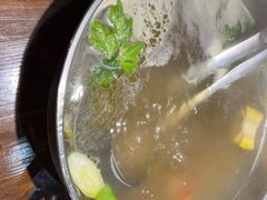 -乡土黄·鲜牛肉火锅·小龙虾(兴业街店)