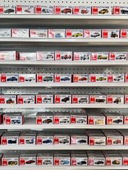 -玩动奇季品牌玩具超市