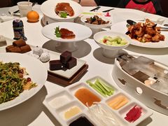 巧拌豆苗-四季民福烤鸭店(王府井东安门店)