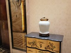 -南京双门楼宾馆(盐仓桥地铁站阅江楼店)