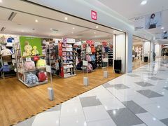 -优衣库(上海虹口龙之梦店)