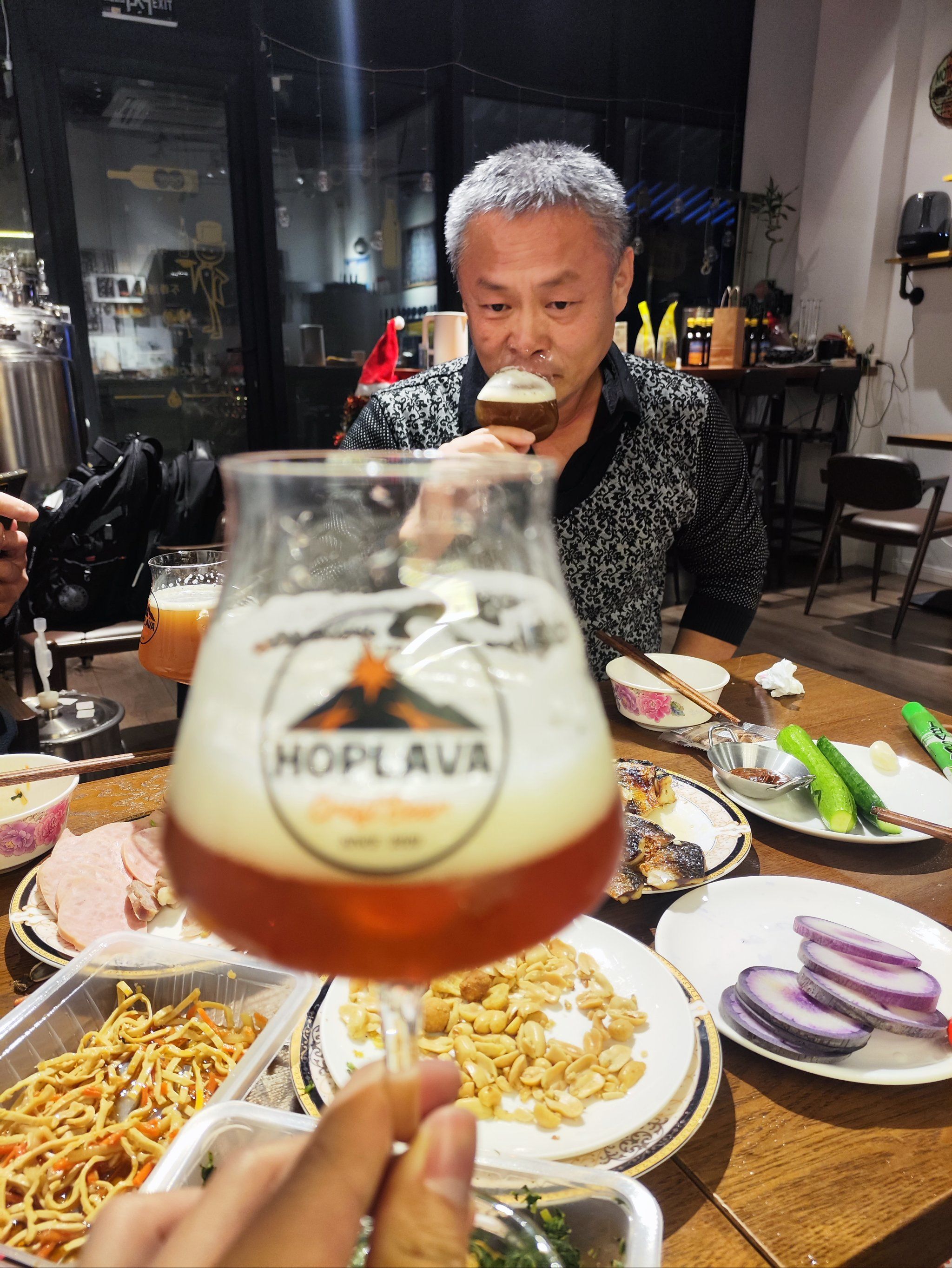 这家酒吧在朱家角古镇三年多了 简直是宝藏酒吧