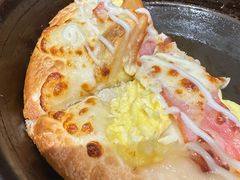 -必胜客(上海华谊新所店)
