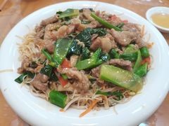 -正宗普宁豆干坊·洪记砂锅粥(红领巾路店)