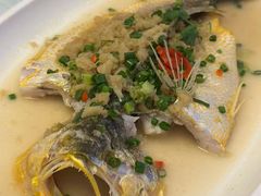 油鹽蒸黃花魚-绿华园休闲山庄