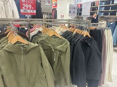 -优衣库(苏州天虹CCMall石路店)