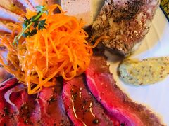 -羽深肉铺 Steak & Wine