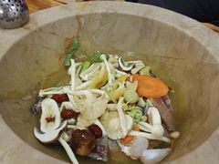 -云南野生菌石锅鱼石锅鸡(大金塔店)