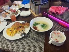 -鲁能希尔顿酒店-全日制餐厅-自助餐