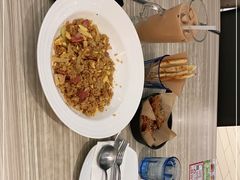 -必胜客(联投东方店)