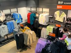 -NIKE上海青浦优选体验店