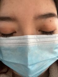 -宥莉·ULLY 痘敏肌•科技皮肤管理中心