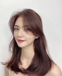 -变画·发型STUDIO