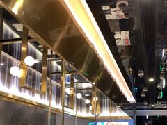 -海底捞火锅(长宁路龙之梦店)