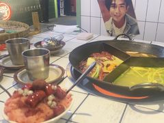 -巴卤社老火锅(财富店)