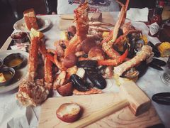 -The Crab Pot Seattle