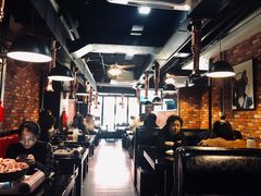 大堂-炙韩料理·部队锅专门店
