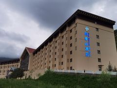 -赤峰美林谷四季山度假酒店