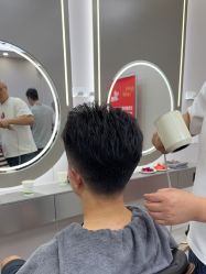 -安蒂护肤造型