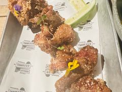 千呼万唤返场王琥珀炸鸡君-三秋舍·梦幻岛(小西路店)