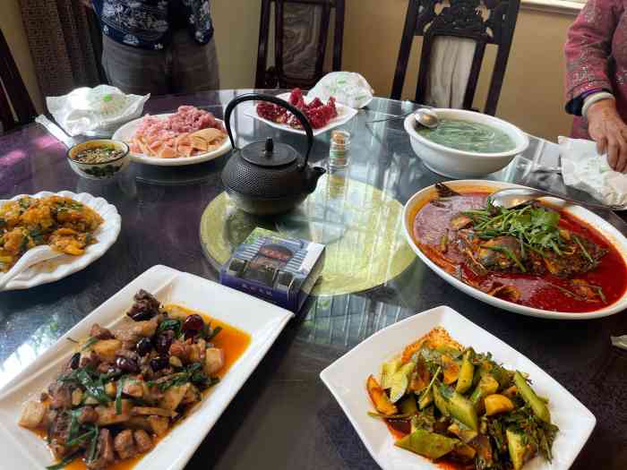 杨府家宴61本地特色菜餐厅-"到了大理当地朋友安排来这里吃饭,真是