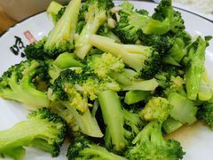 蒜蓉西兰花-潮有信餐厅(碧桂园十里金滩店)
