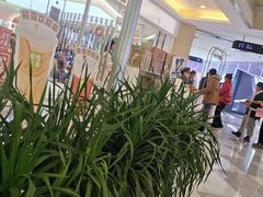 -奈雪的茶(亨特国际广场店)