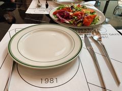 -1981牛排西餐厅(海信店)