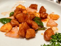 酸甜菠萝咕噜肉-佘山世茂艾美·御珍轩中餐厅