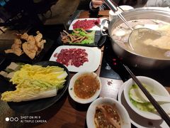 -牛焱·贵州黄牛肉火锅(城西银泰店)