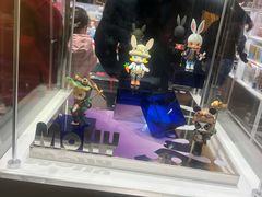-泡泡玛特POPMART(杭州乐堤港店)
