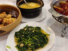 -围龙屋客家食府(福田店)