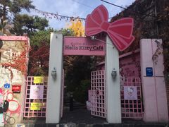 -Hello Kitty Cafe(弘大店)