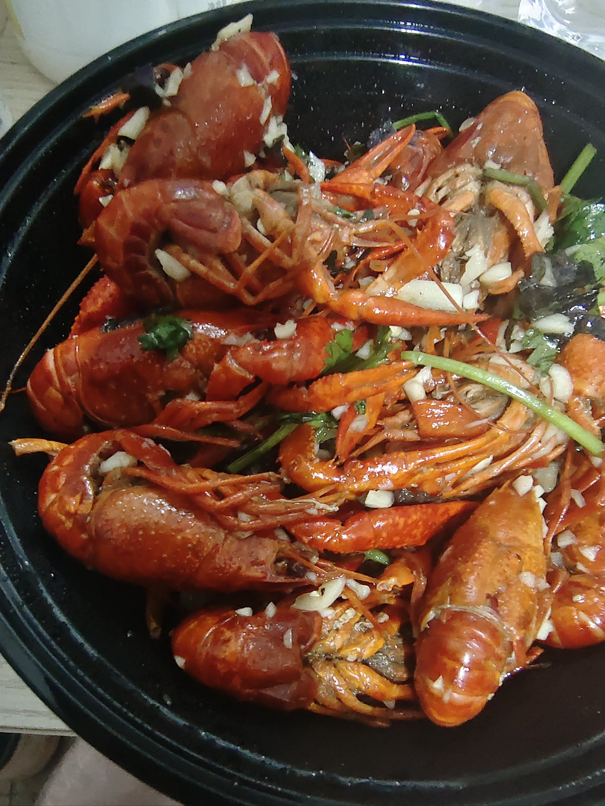 20块得2斤小龙虾