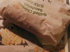 -麦当劳(龙洞店)