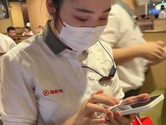 -海底捞火锅(宝龙广场夜宵主题店)