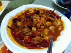 -大宁国际商业广场-地下停车库