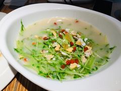 上汤豆苗-江湖情酸菜鱼(万菱汇店)