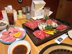 -炼火烤肉店