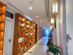 -香山湖渔家大院