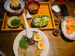 -一豚轩·烧鸟·豚骨拉面(五四路店)