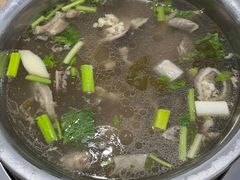 -黑竹沟新场牛肉火锅