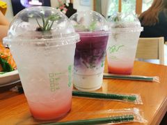 -Chom Cafe and Restaurant