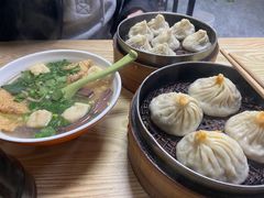 -鲁氏汤包王(长白街店)