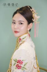 -欣薇婚纱(新源乐汇城店)