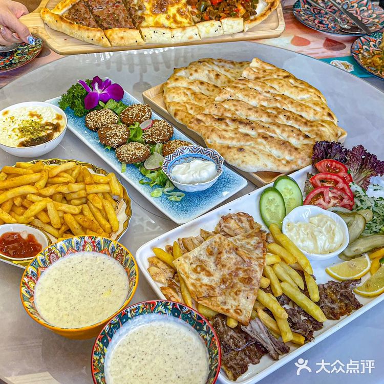 义乌新开的‼️ 喀摩尔土耳其餐厅!好吃又浪漫